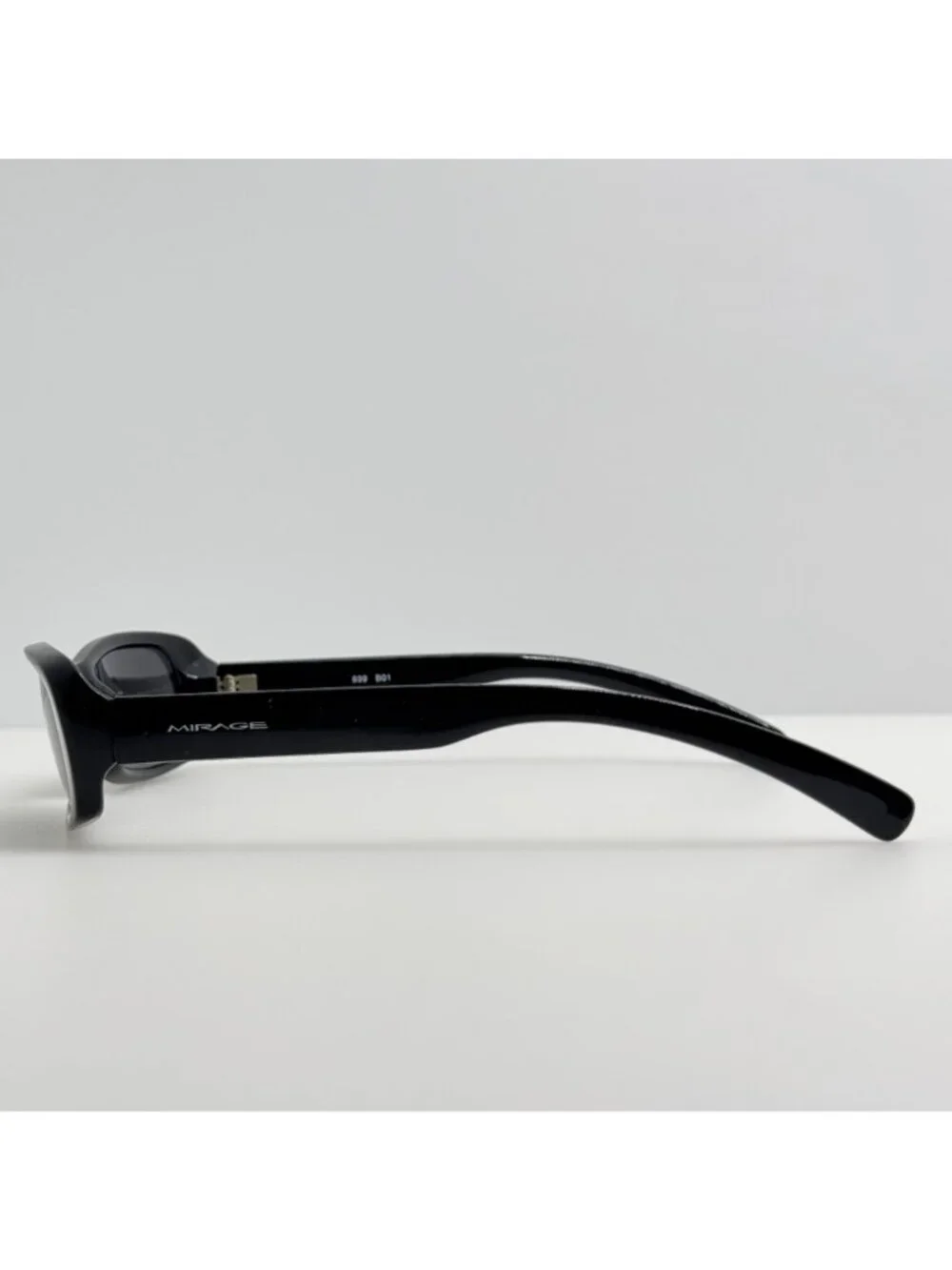 Mirage Sunglasses 899 B01 Black Italy